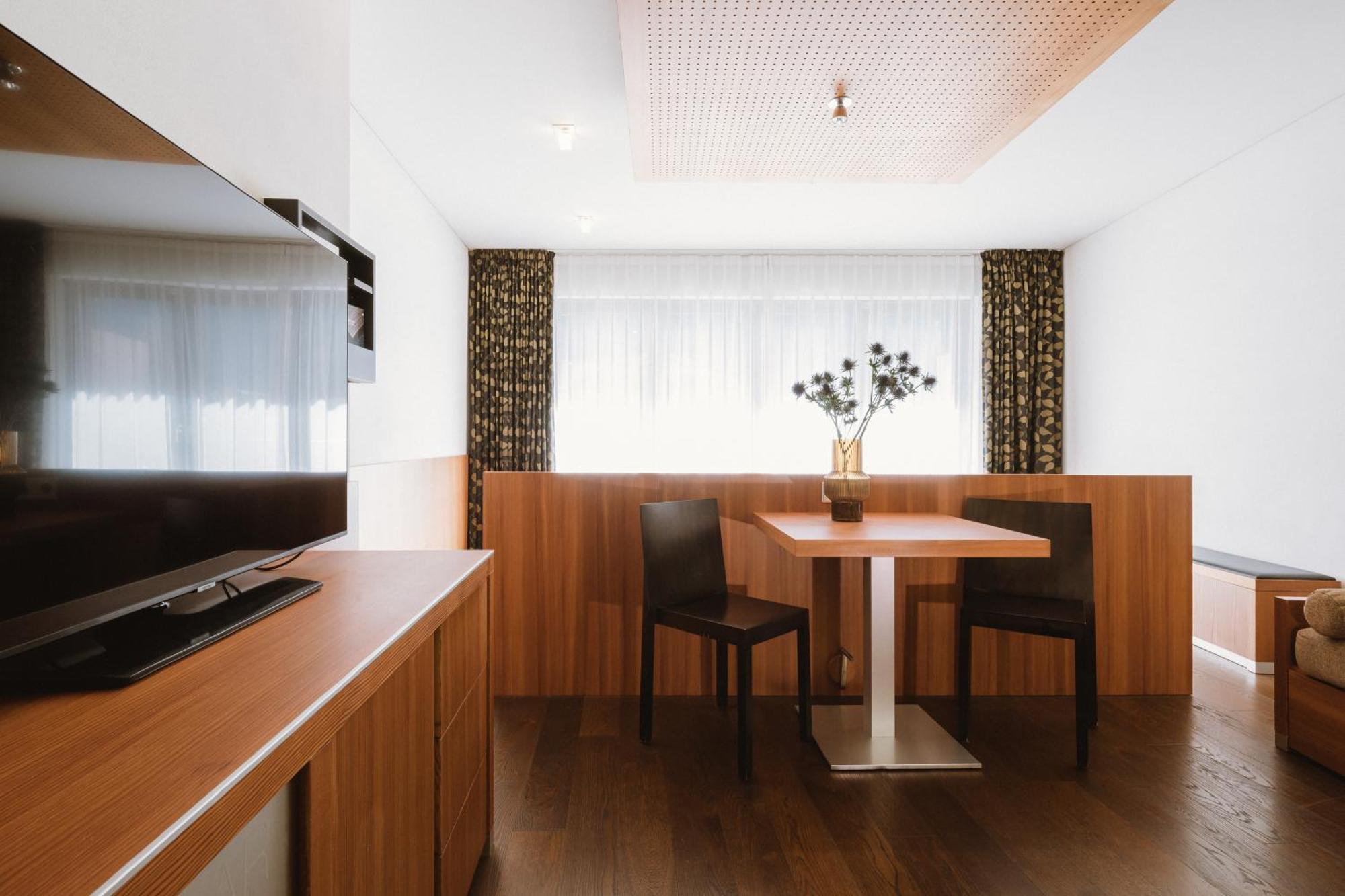 Lindenhof Pure Luxury & Spa Dolcevita Resort ناتورنو المظهر الخارجي الصورة